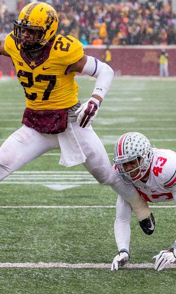 Report card: Gophers remain competitive despite loss